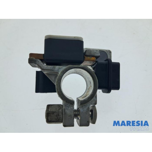 Opel - Vivaro - Accu sensor