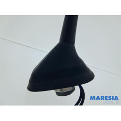 Opel - Vivaro - Antenne