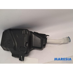 Opel - Astra - Réservoir lave-glace avant