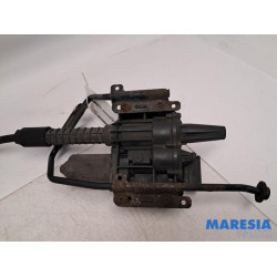 Opel - Astra - Handrem Mechaniek