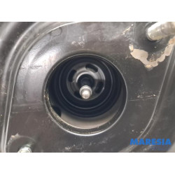 Renault - Captur - Brake servo