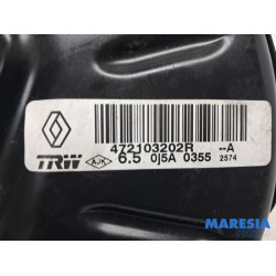 Renault - Captur - Brake servo