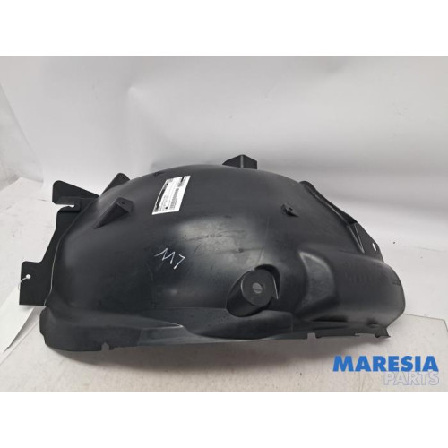 Renault - Captur - Wheel arch liner