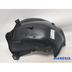 Renault - Captur - Wheel arch liner
