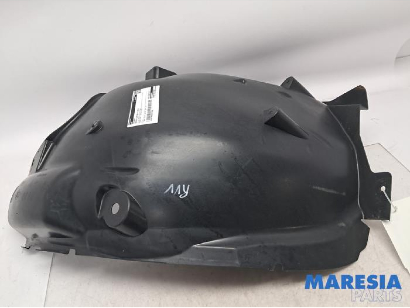 Renault - Captur - Wheel arch liner