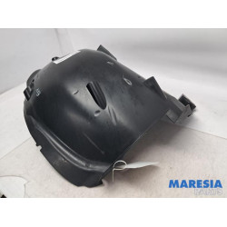 Renault - Captur - Wheel arch liner