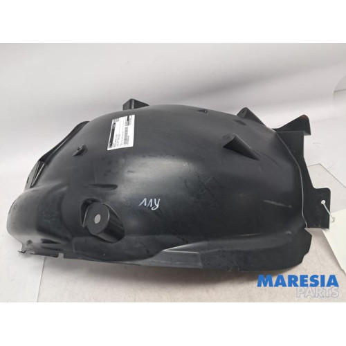 Renault - Captur - Wheel arch liner