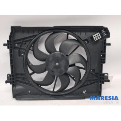 Renault - Captur - Kühlgebläse Motor