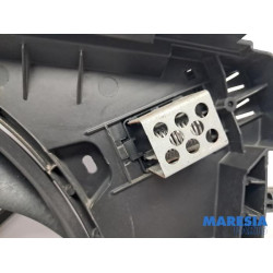 Renault - Captur - Kühlgebläse Motor