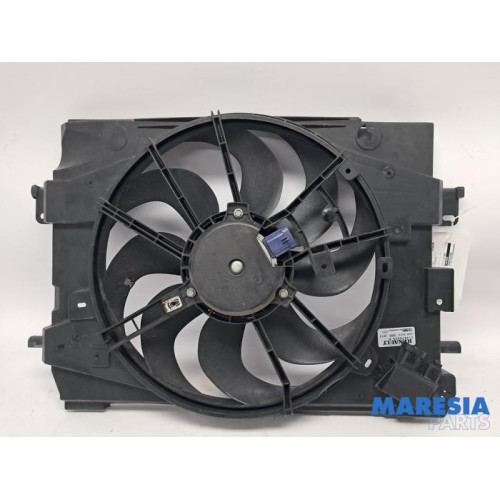 Renault - Captur - Kühlgebläse Motor