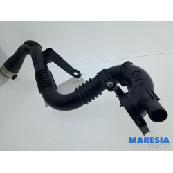 Renault - Captur - Intercooler tube