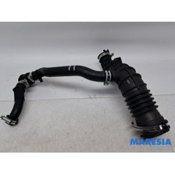 Renault - Captur - Air intake hose