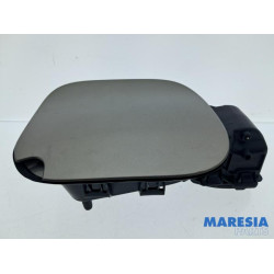 Renault - Captur - Tank cap cover