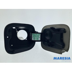 Renault - Captur - Tank cap cover