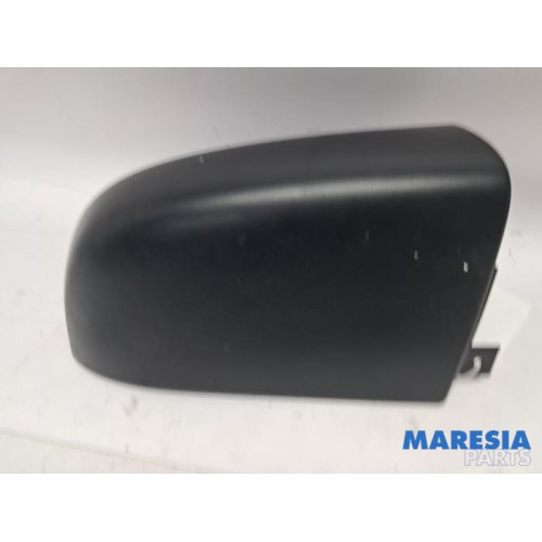 Opel - Vivaro - C-style sealing cover left