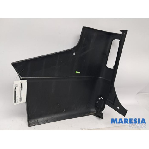 Opel - Vivaro - Rear bumper component, right