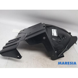 Opel - Vivaro - Wheel arch liner