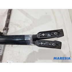 Peugeot - 2008 - Dakrail set
