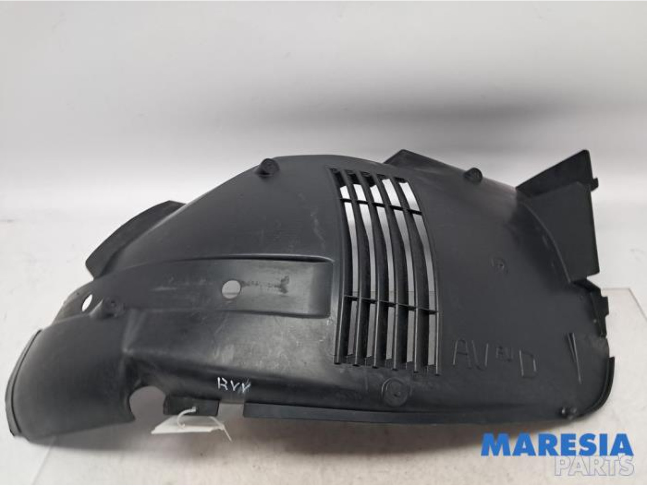 Opel - Vivaro - Wheel arch liner