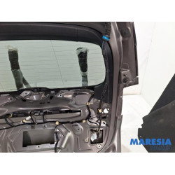 Peugeot - 2008 - Tailgate