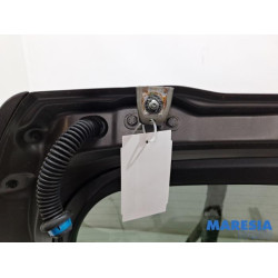 Peugeot - 2008 - Tailgate