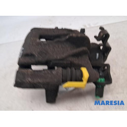 Opel - Vivaro - Remklauw (Tang) links-achter