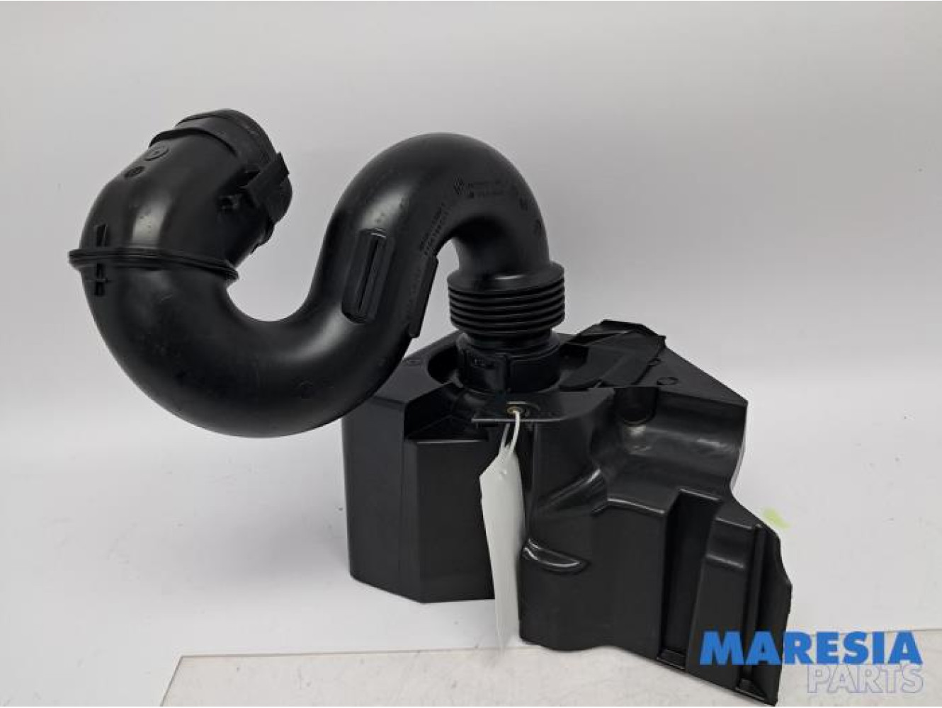 Opel - Vivaro - Air intake hose