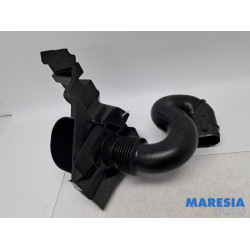 Opel - Vivaro - Air intake hose
