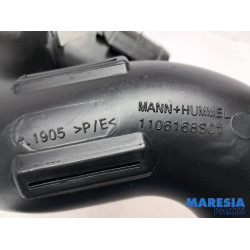 Opel - Vivaro - Air intake hose