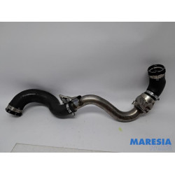 Opel - Vivaro - Intercooler hose
