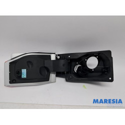 Opel - Vivaro - Tank Klep