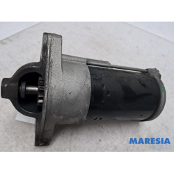 Opel - Vivaro - Starter