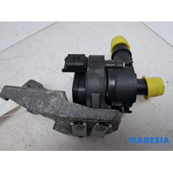 Opel - Vivaro - Additional water pump