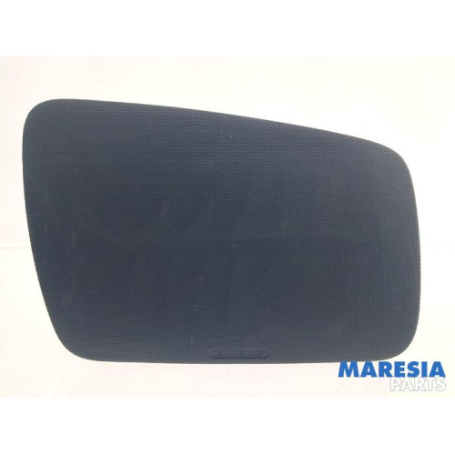 Peugeot - 107 - Right airbag (dashboard)