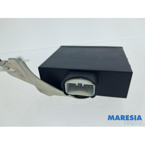Peugeot - 107 - Central door locking module
