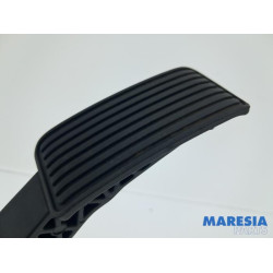 Peugeot - 107 - Accelerator pedal