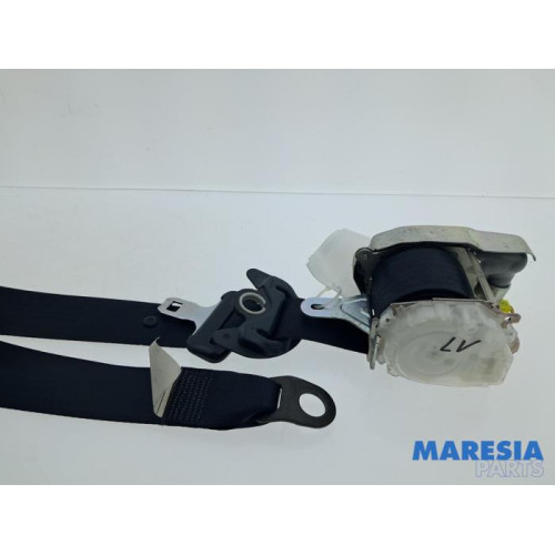 Peugeot - 107 - Sicherheitsgurt links vorne