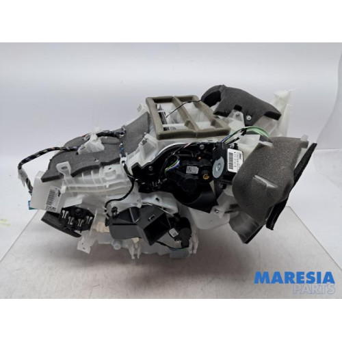 Peugeot - 2008 - Heater housing
