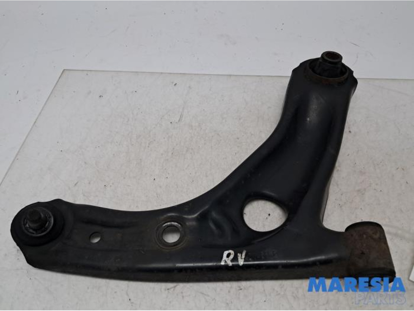 Peugeot - 107 - Querlenker unten rechts vorne