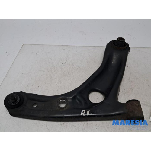 Peugeot - 107 - Querlenker unten rechts vorne
