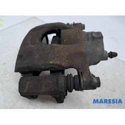 Peugeot - 107 - Bremszange links vorne