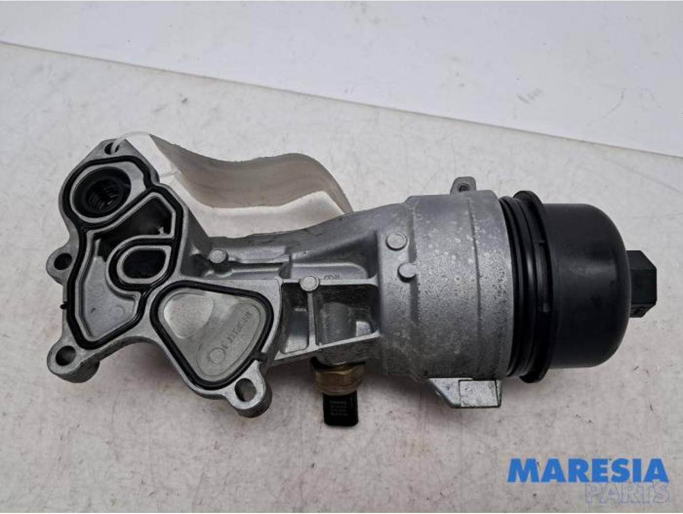 Citroen - Berlingo - Oil filter holder