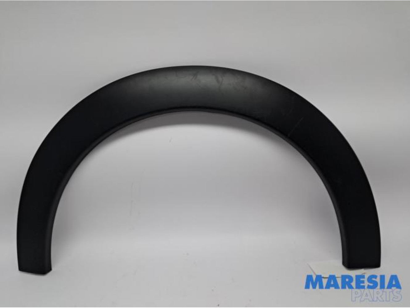 Citroen - C4 Cactus - Wheel arch strip
