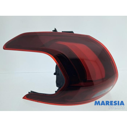 Peugeot - 2008 - Achterlicht links