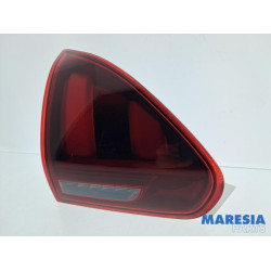 Peugeot - 2008 - Achterlicht links