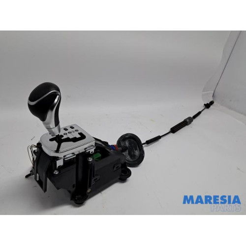 Peugeot - 2008 - Gear stick