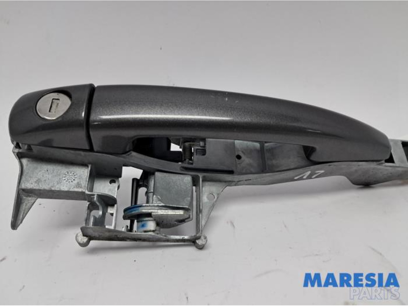 Peugeot - 2008 - Türgriff 4-türig links vorne