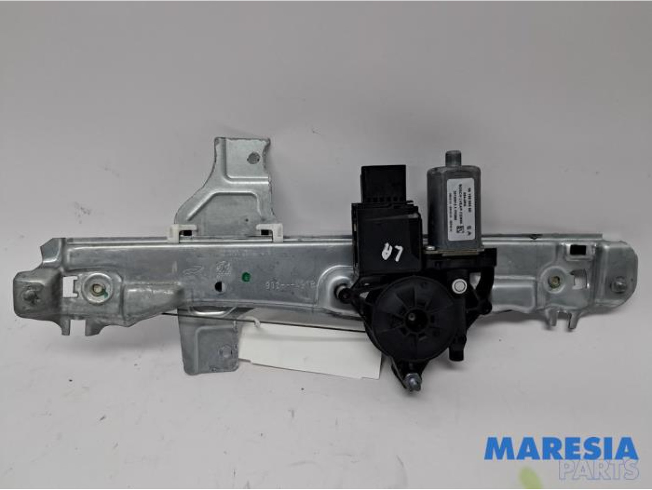 Peugeot - 2008 - Fenstermechanik 4-türig links hinten