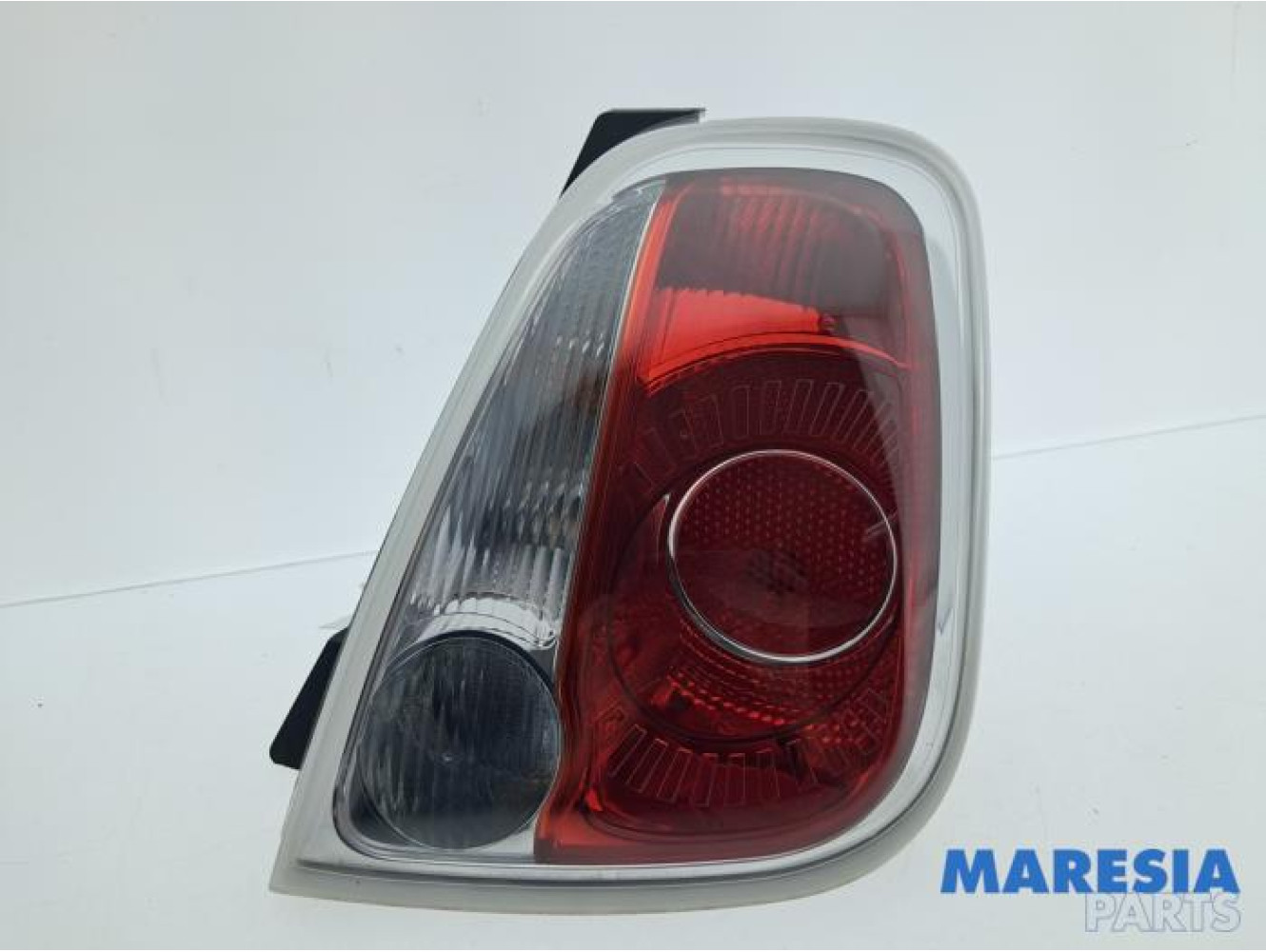 Fiat - 500 - Taillight, right