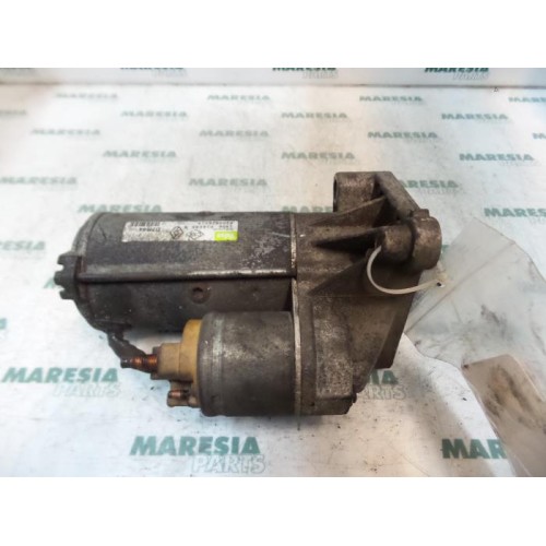 Renault - Trafic - Starter